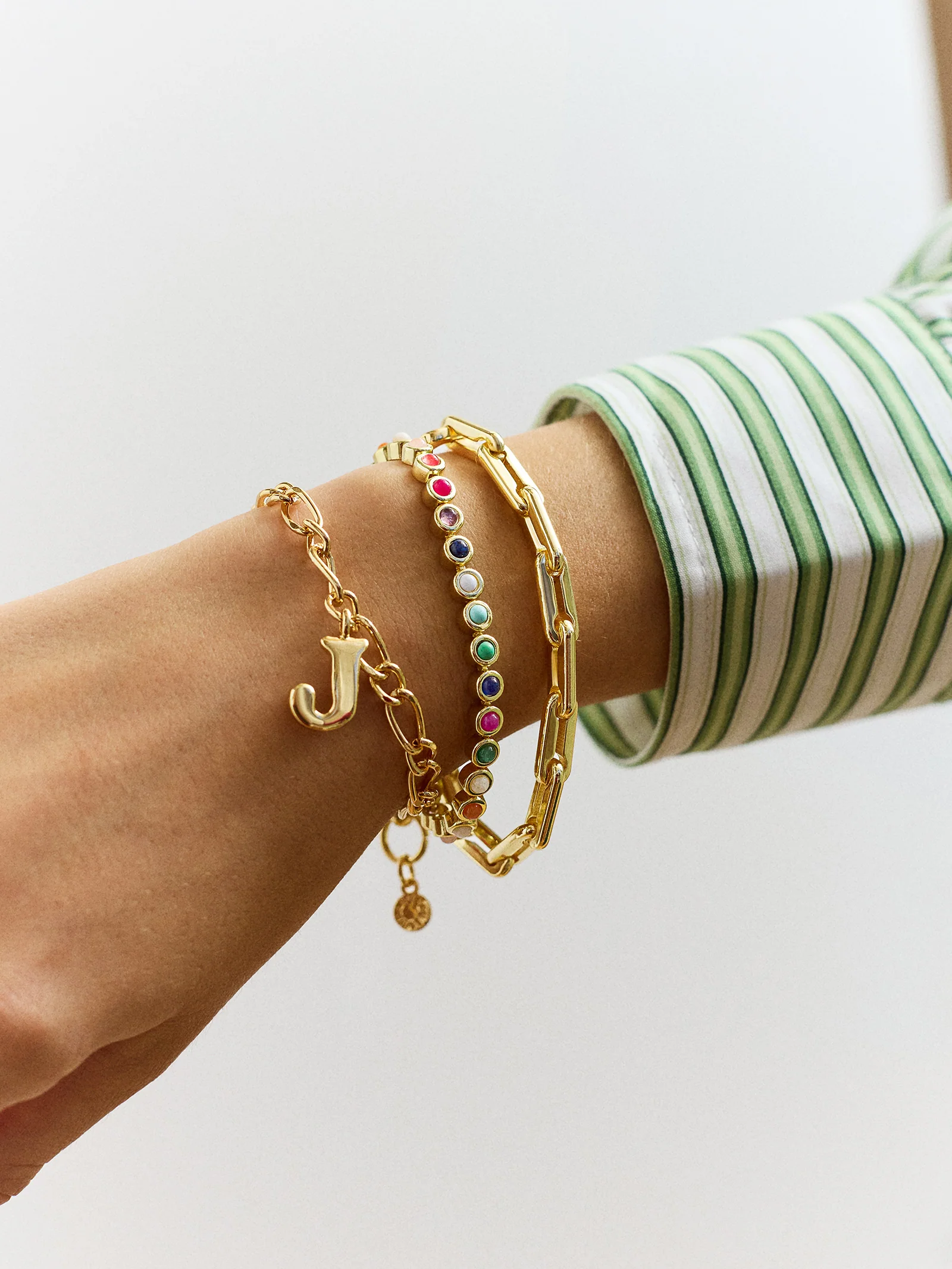 Deja Bracelet - Medium Gold Plated Brass - Image 2