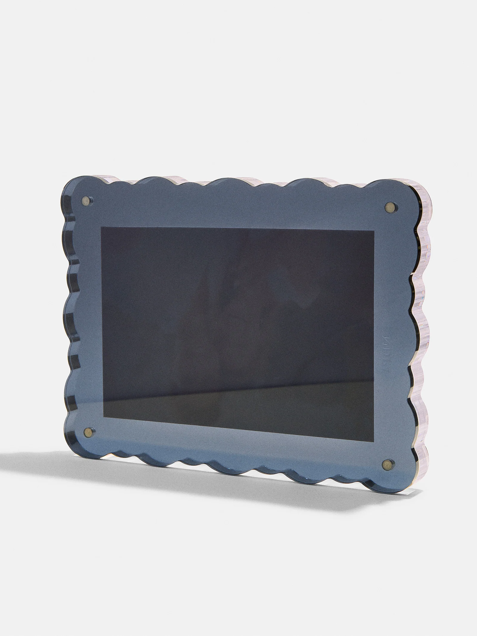 Picture Perfect Horizontal Acrylic Frame  - Scalloped Shape - Image 13