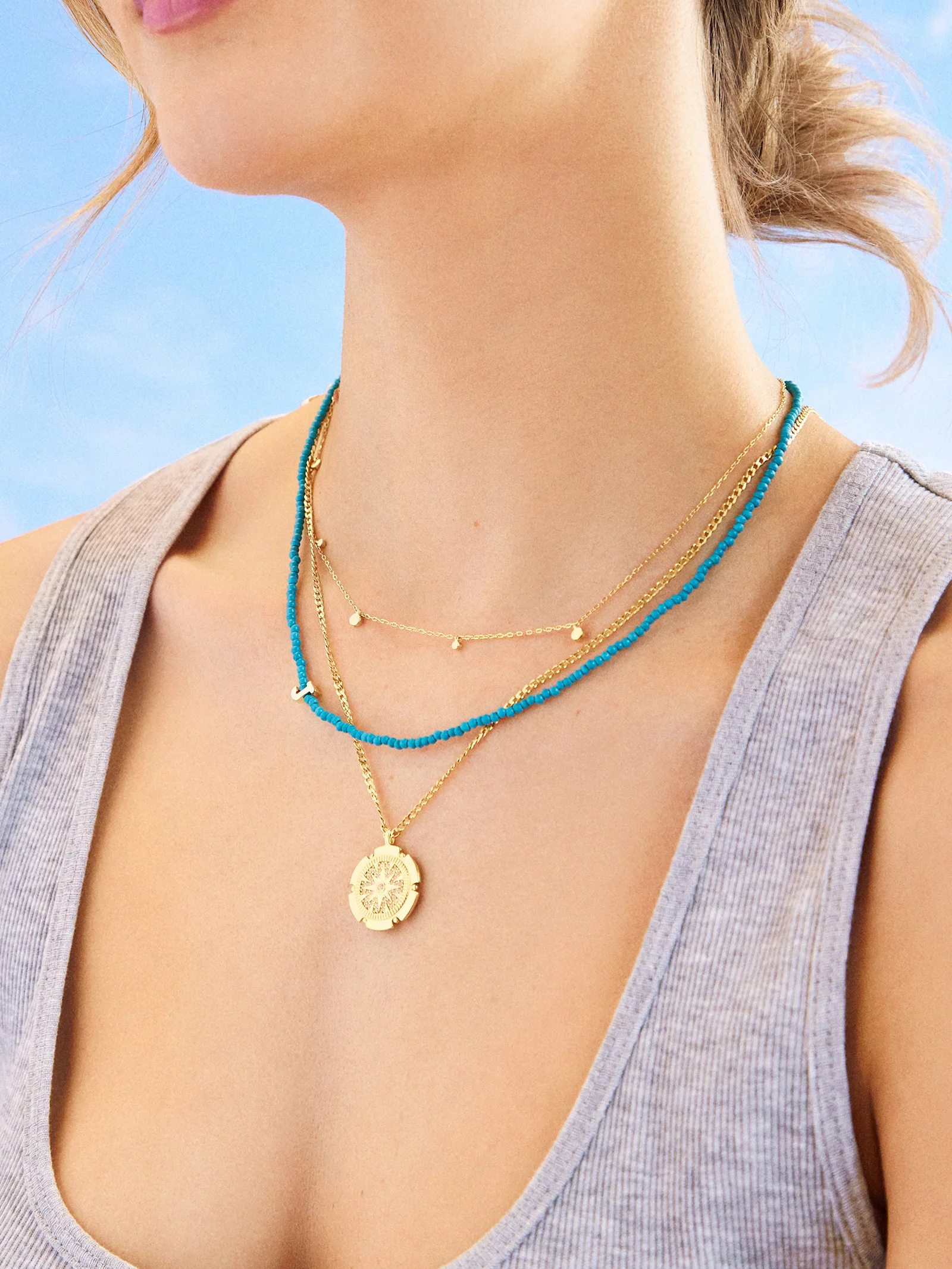 18K Gold Reversible Medallion Necklace - Star - Image 2