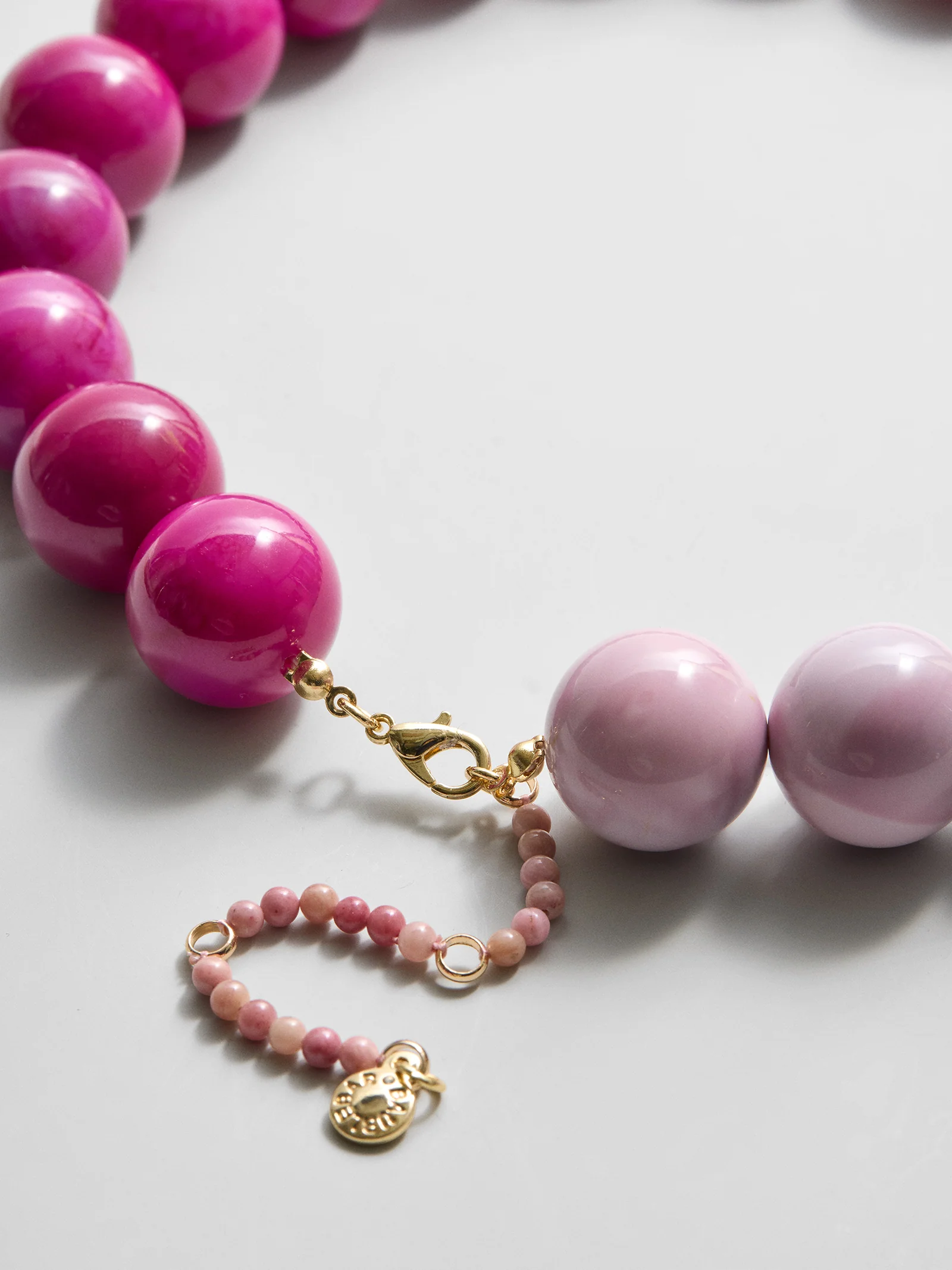 Jane Beaded Necklace - Dark Pink Quartz/Smoky Rose Quartz - Image 4