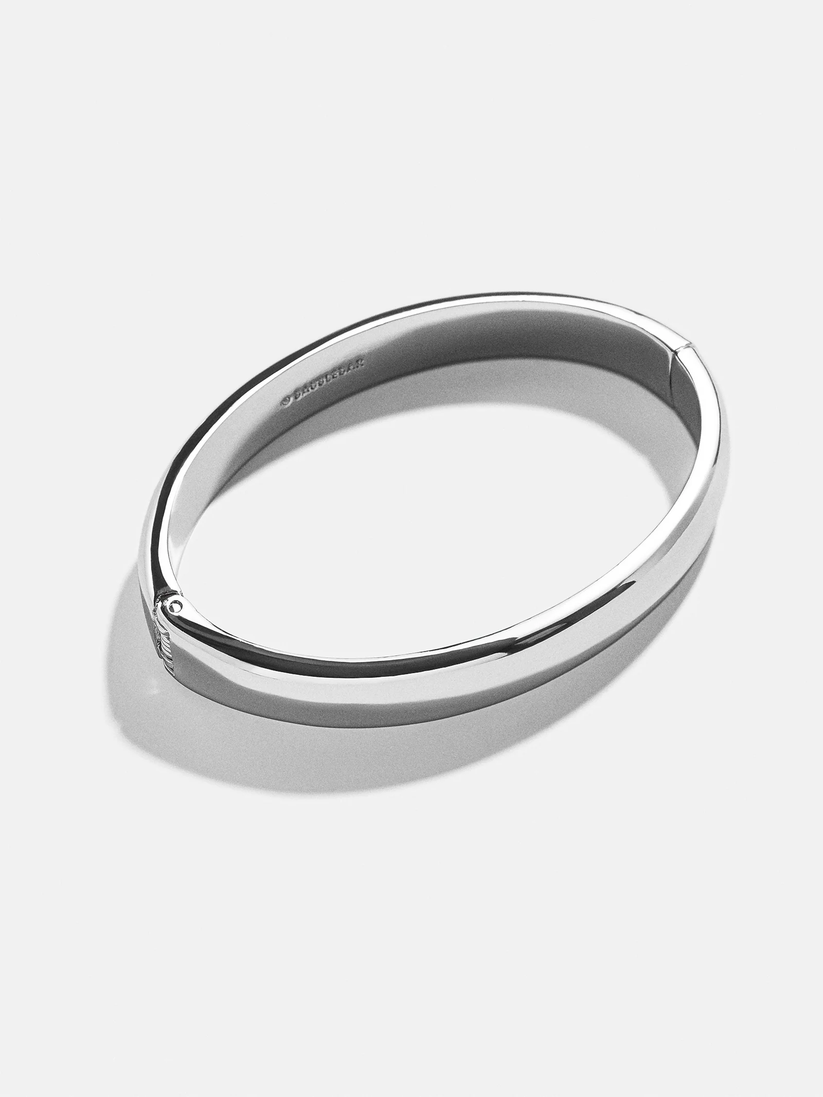 Nadia Classic Hinge Bangle - Classic Thick Silver - Image 3