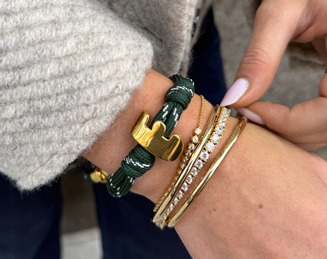 Knotty Initial Custom Bracelet - Dark Green Single Letter - Image 8