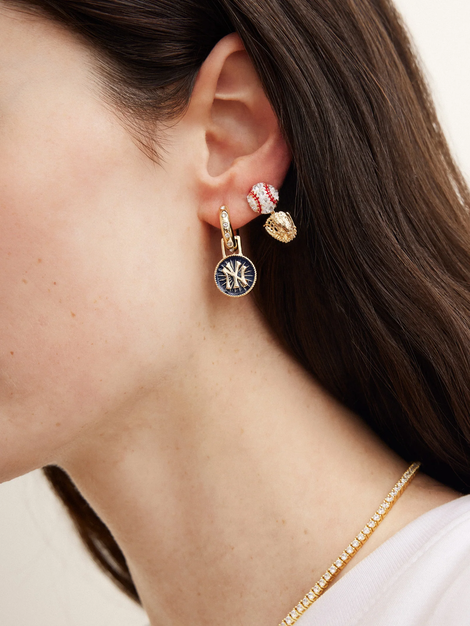 MLB Hoop Earring Set - New York Yankees - Image 2