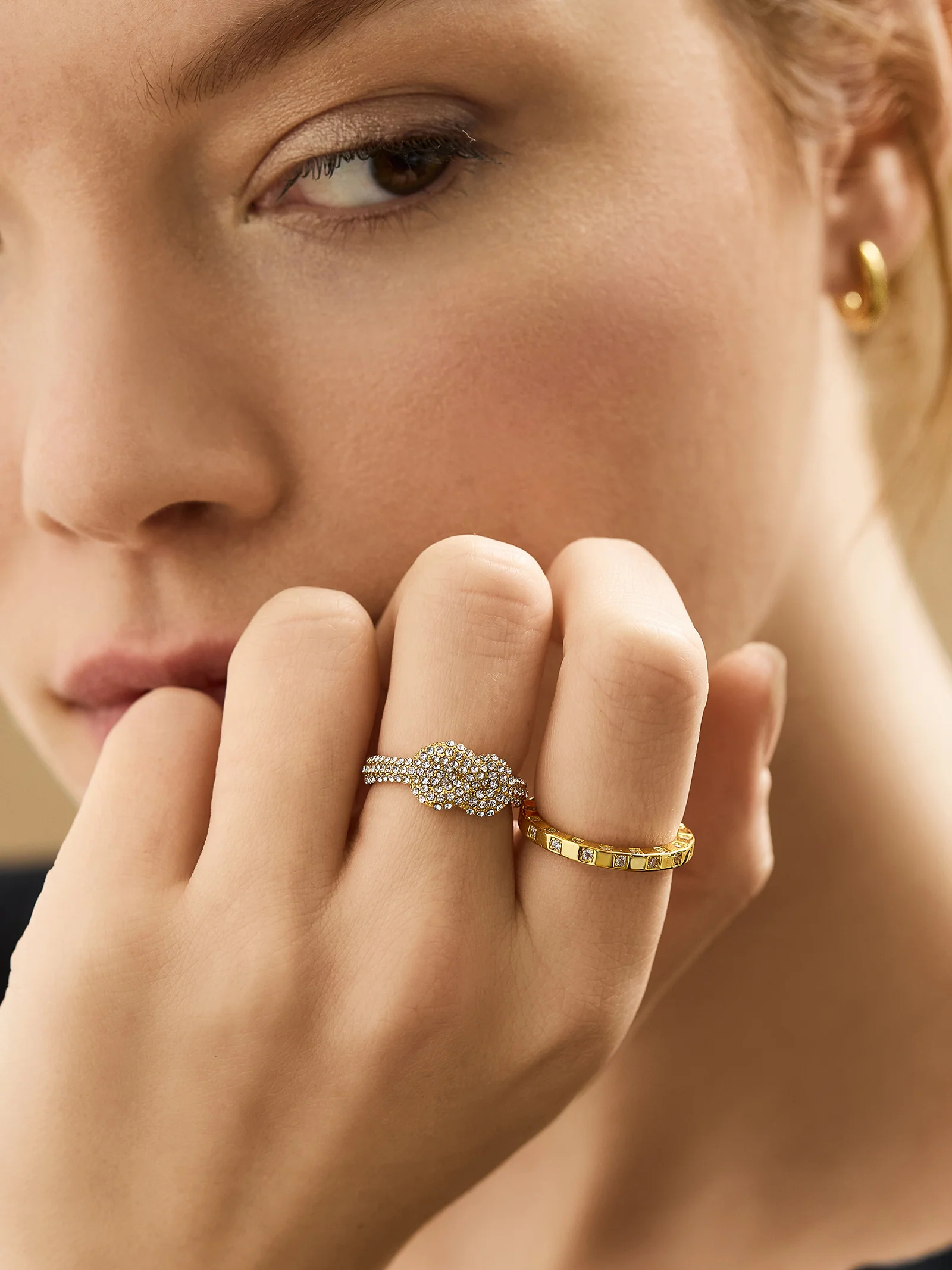 18K Gold Mabel Ring - Gold/Pavé - Image 2