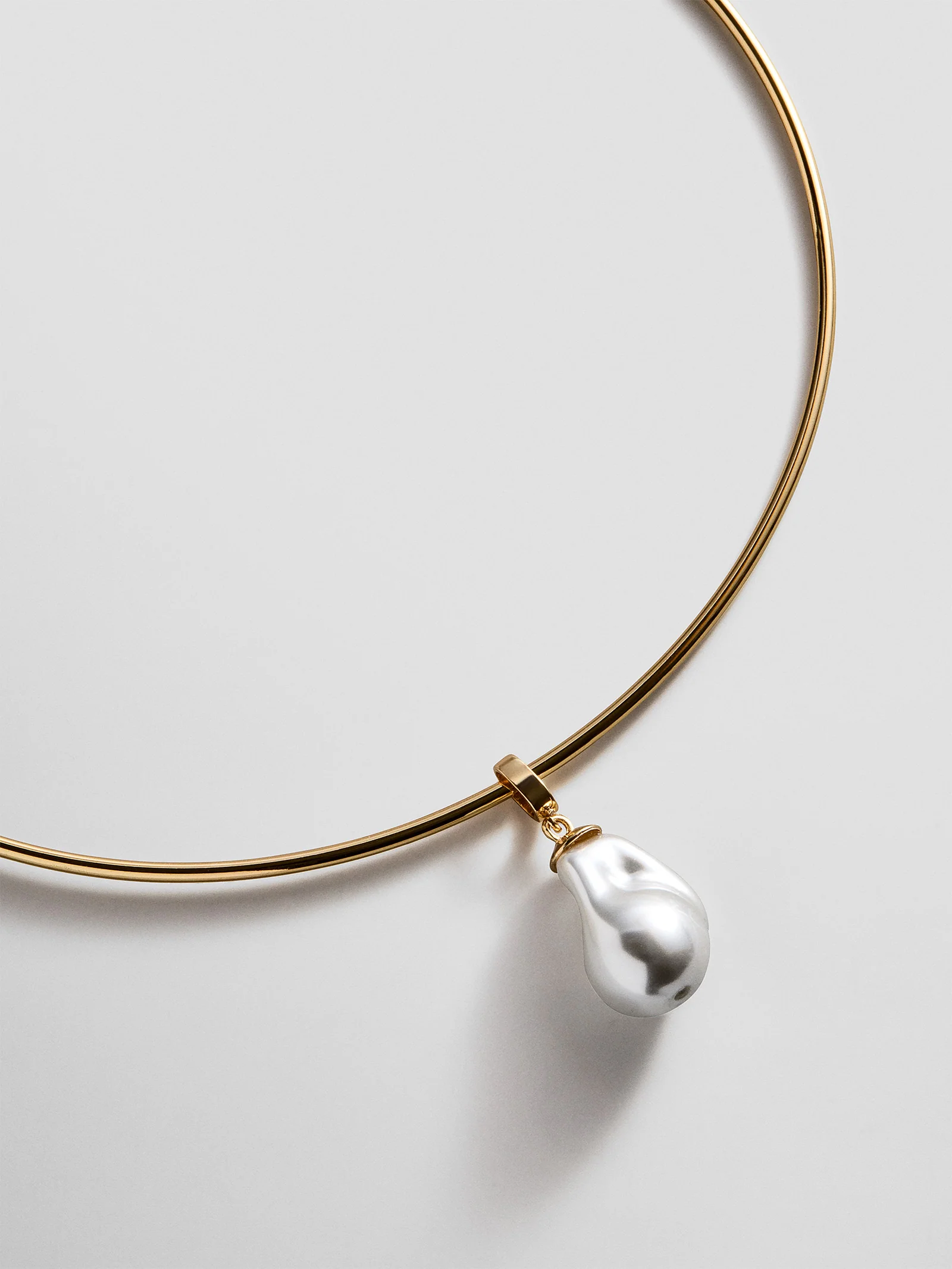 Teagan Pearl Collar Necklace - Gold/Pearl - Image 3